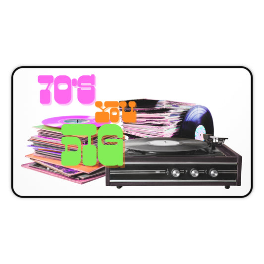 Neoprene Desk Mat – 70s Spin