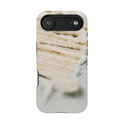 Wireless-Charging Compatible Phone Case – Woven Warmth
