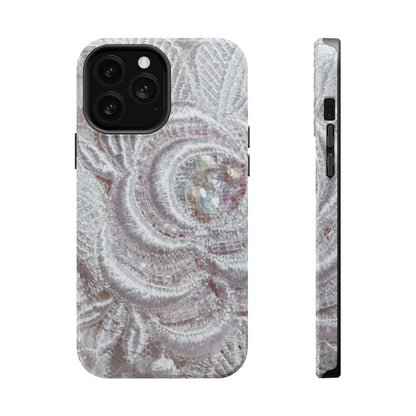 Wireless-Charging Compatible Case – Lace Veil