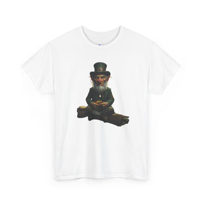 Graphic T-Shirt – Vintage St. Patrick’s Day Style with Leprechaun Print