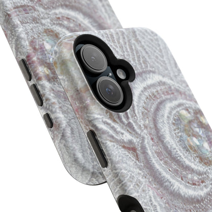 Wireless-Charging Compatible Case – Lace Veil