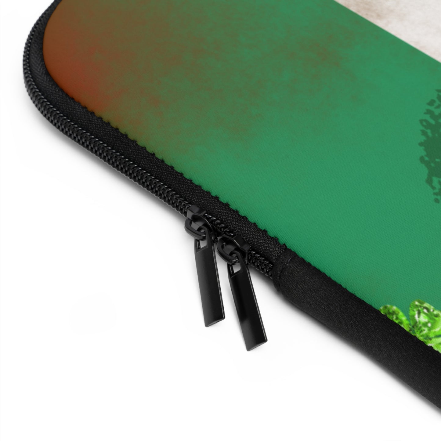 Laptop Sleeve – Irish Lip St. Patrick’s Day Design