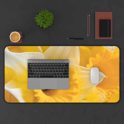 Desk Mat – Daffodil Daylight