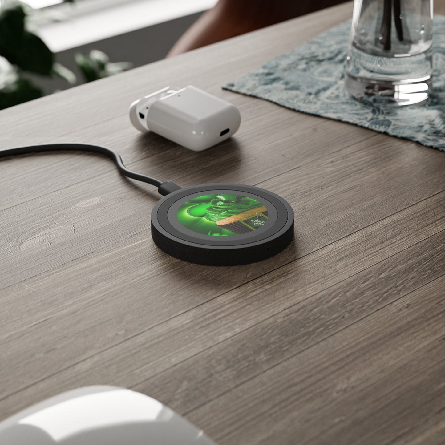 Wireless Charging Pad – Lucky Clover Cupcake