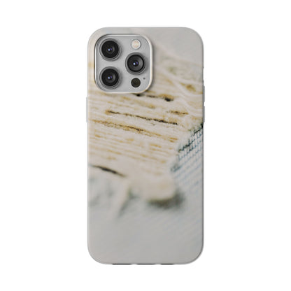 Flexi Case – Woven Warmth