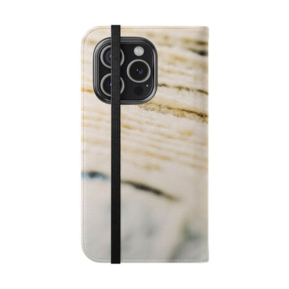 Flip Case – Woven Warmth