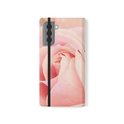 Flip Case – A Mother’s Rose Embrace