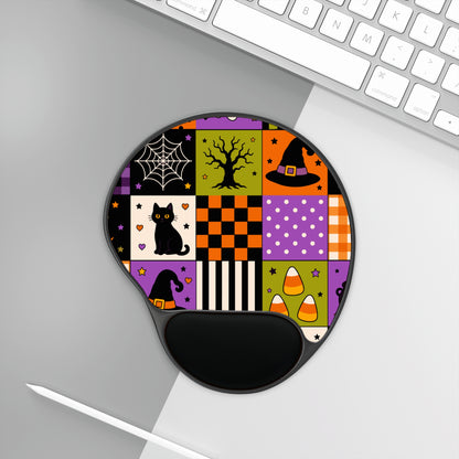 Ergonomic Mouse Pad – Spooky Patchwork