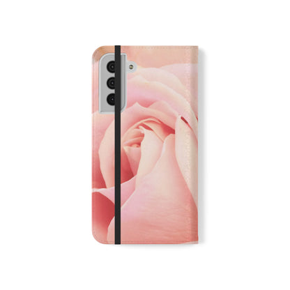 Flip Case – A Mother’s Rose Embrace