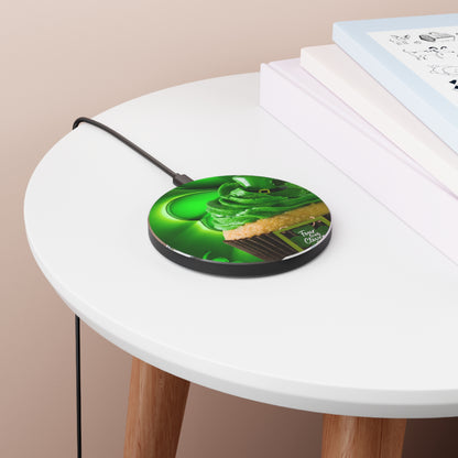 Wireless Charger – Lucky Clover Cupcake