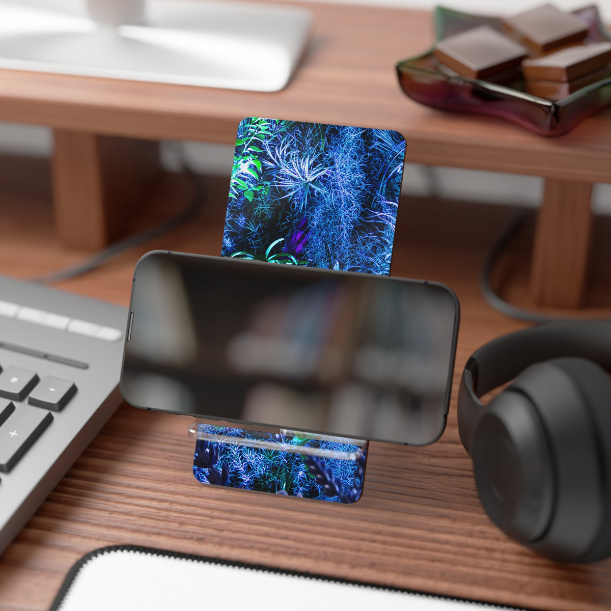 Phone Stand – After Hours Nature