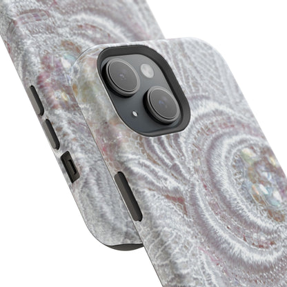 Wireless-Charging Compatible Case – Lace Veil