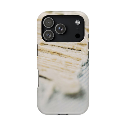 Wireless-Charging Compatible Phone Case – Woven Warmth