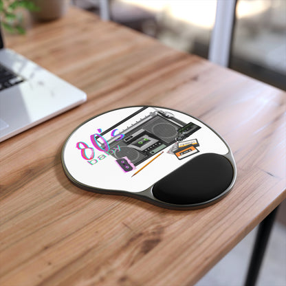 Ergonomic Mouse Pad with Wrist Rest – 80's Baby Retro