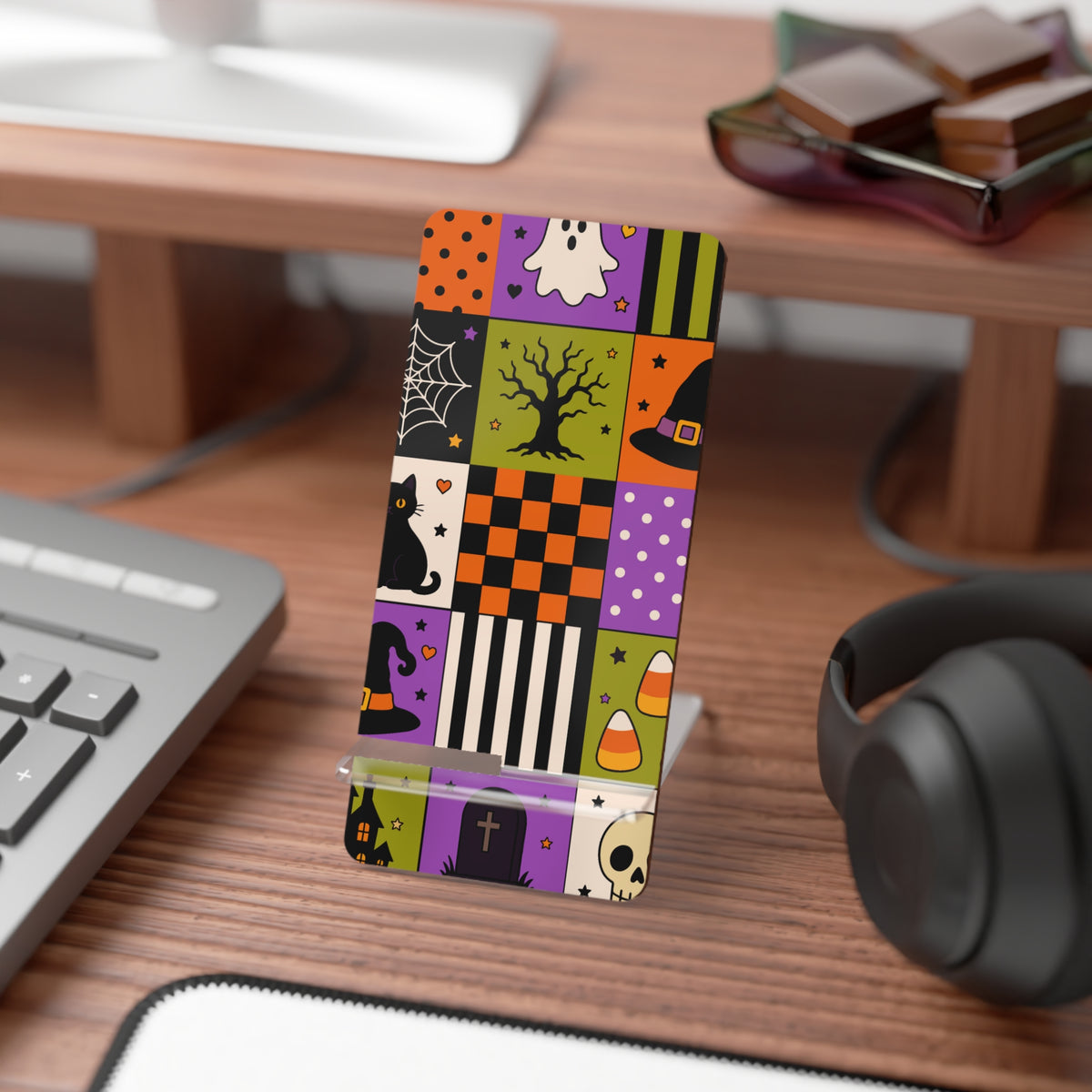 Phone Stand – Spooky Patchwork