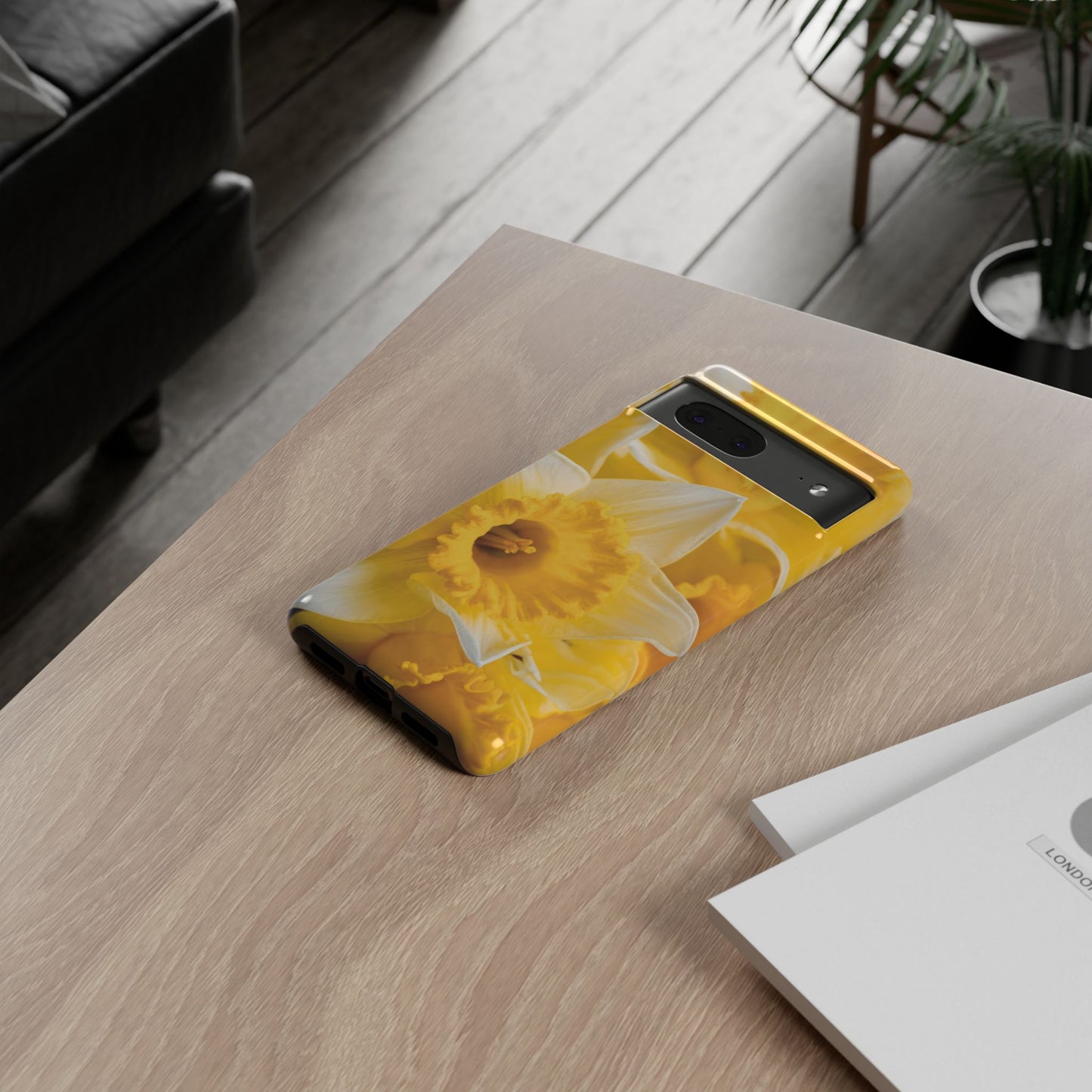 Protective Phone Case – Daffodil Daylight