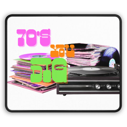 Gaming Mouse Pad – 70s Spin