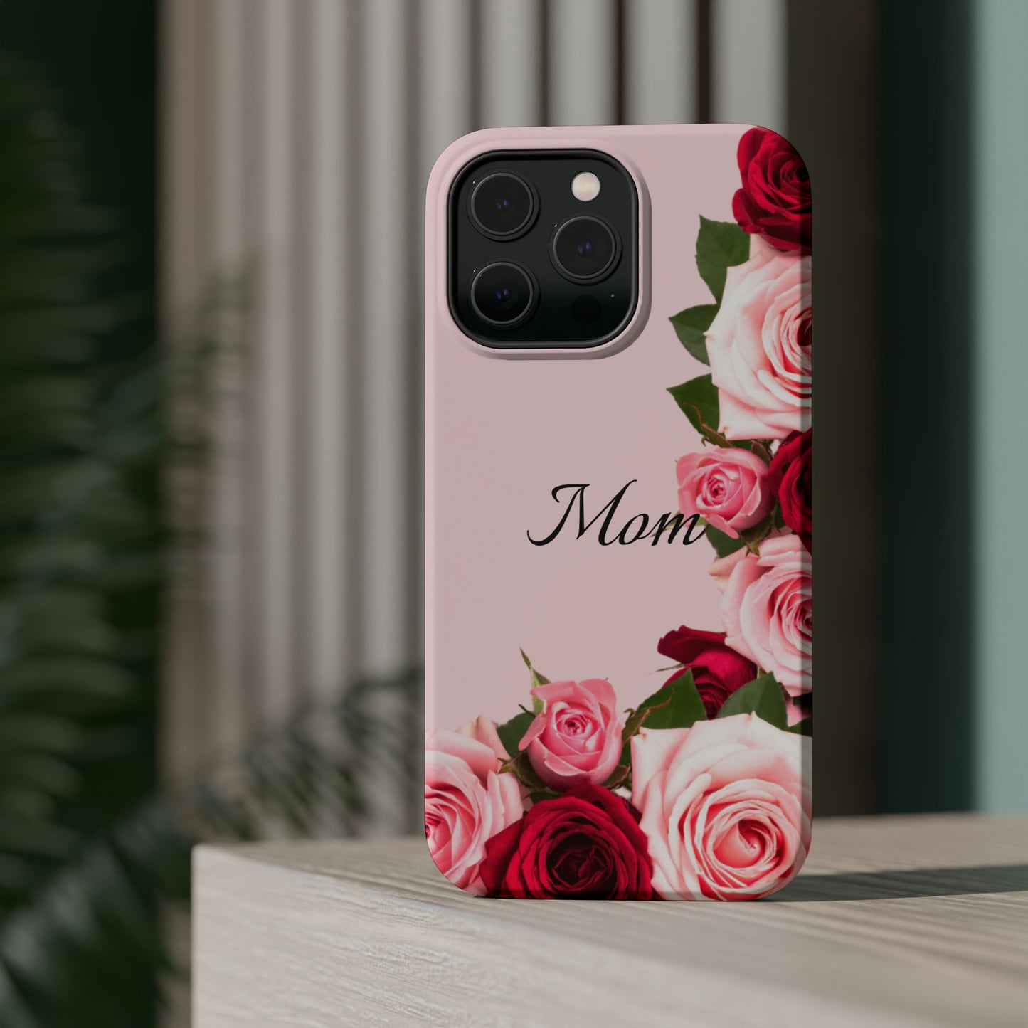 Wireless-Charging Compatible Case – Mom’s Rose Bouquet