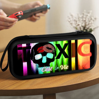 Travel Case – Fatal Attraction