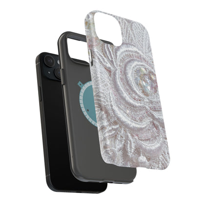 Wireless-Charging Compatible Case – Lace Veil
