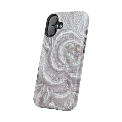 Wireless-Charging Compatible Case – Lace Veil