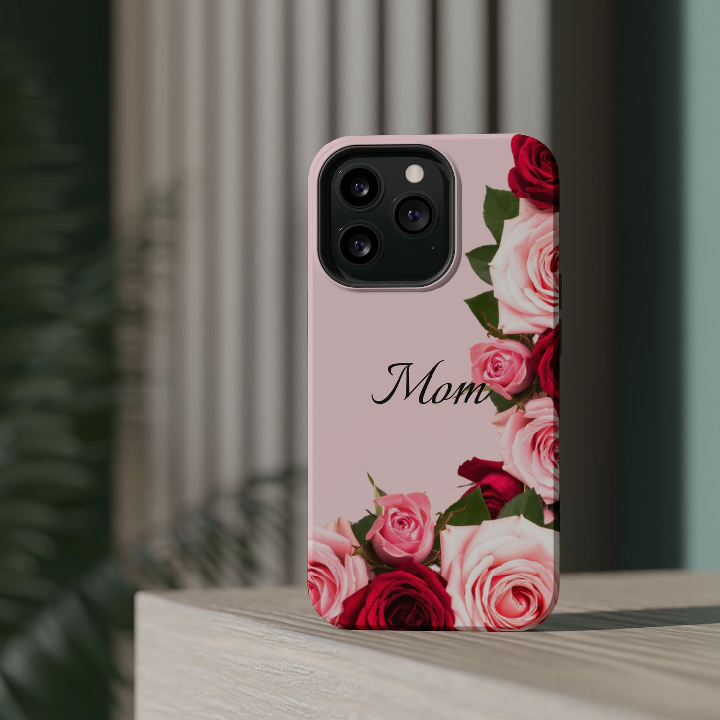 Wireless-Charging Compatible Case – Mom’s Rose Bouquet