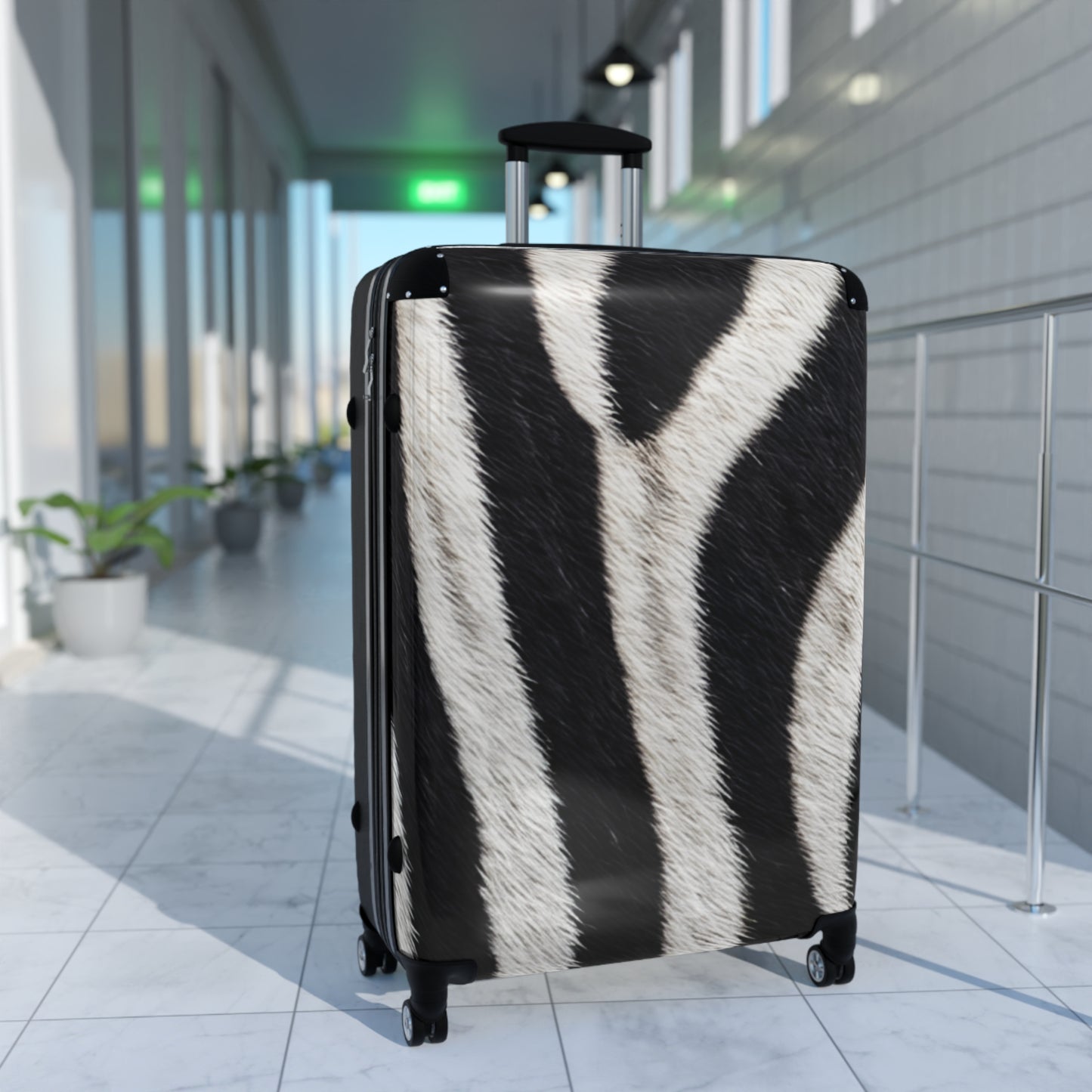Hardshell Suitcase – Stripe Season