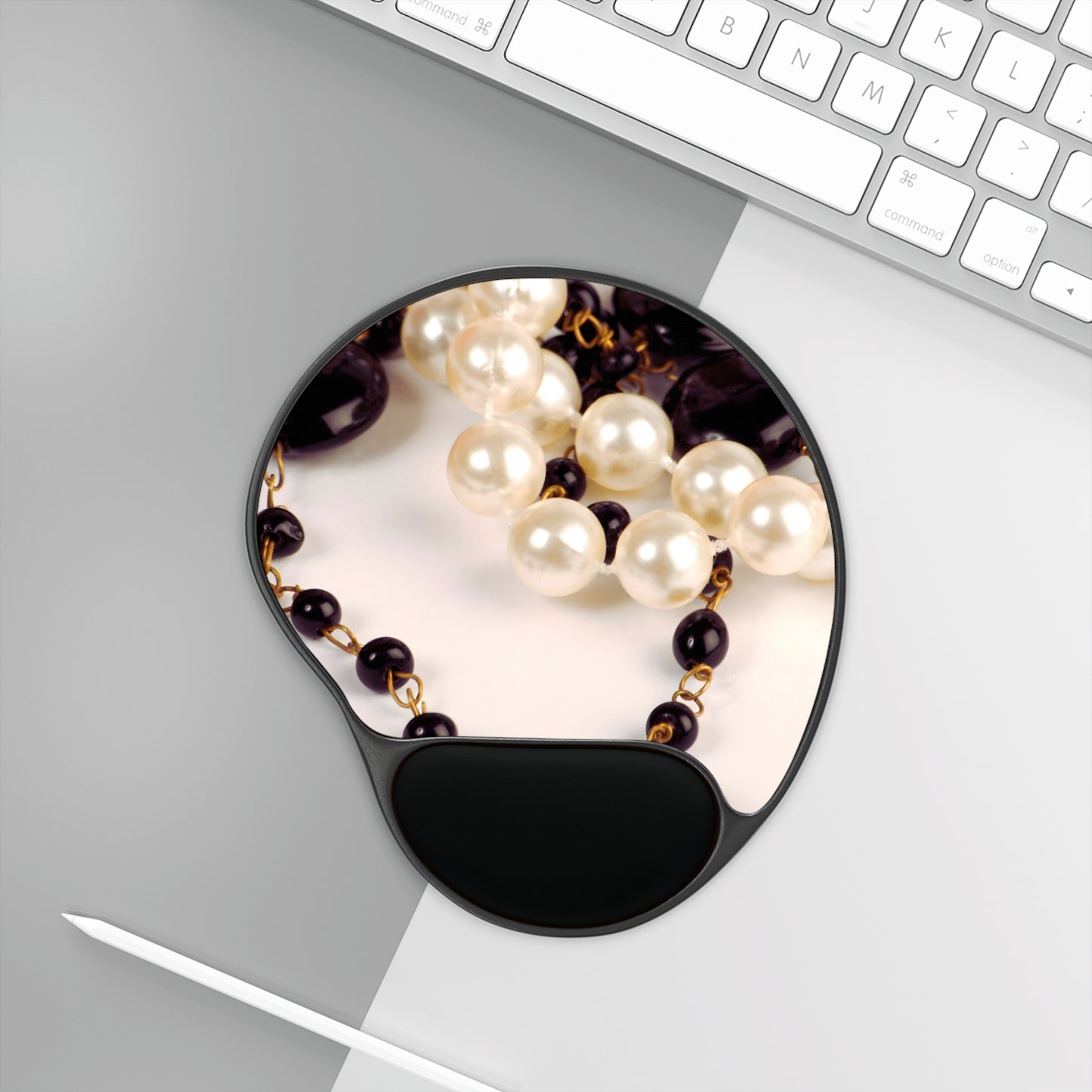 Ergonomic Mouse Pad – Noir Pearl