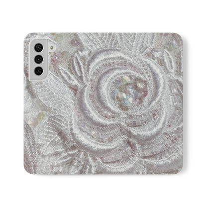 Flip Case – Lace Veil