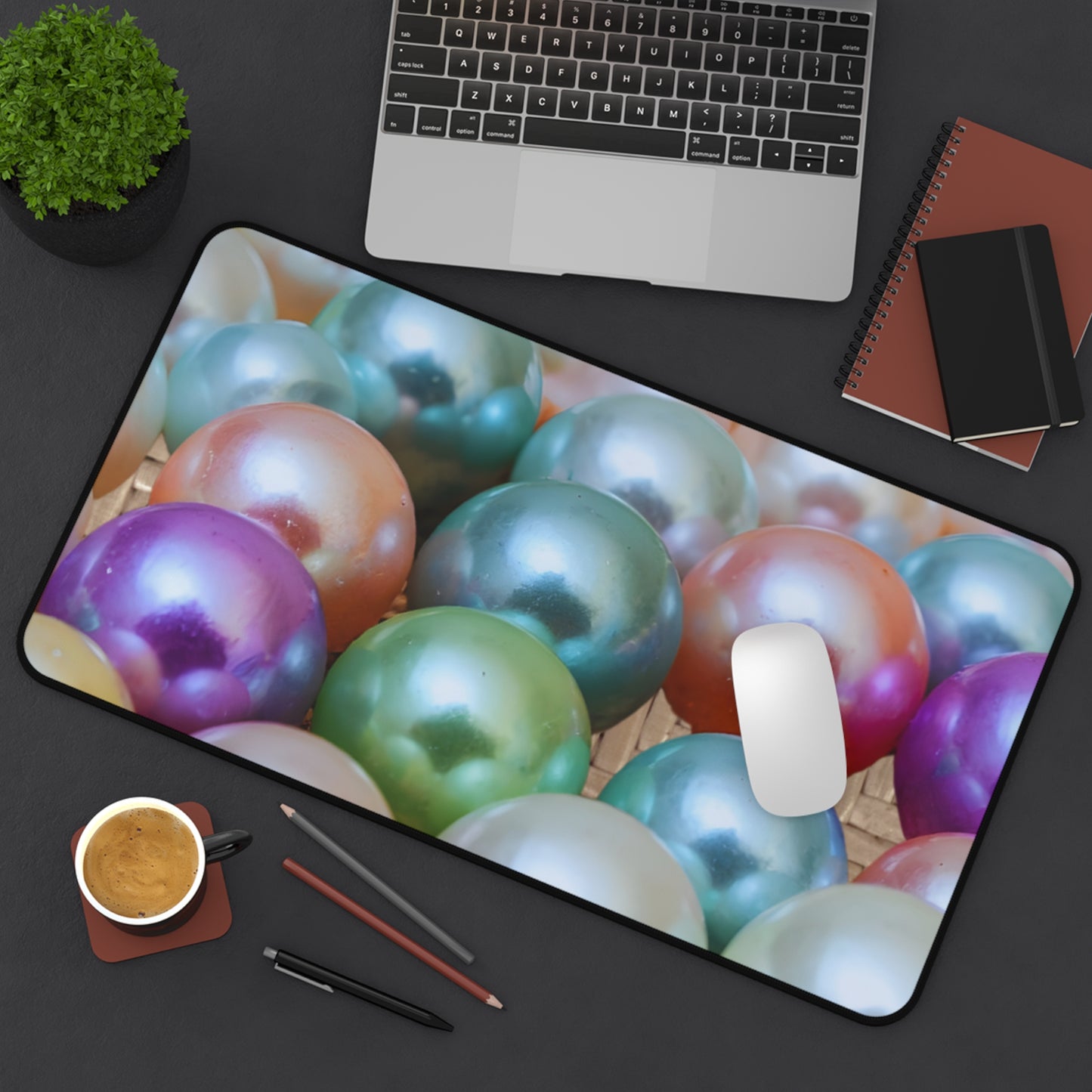 Desk Mat – Pearl Pop