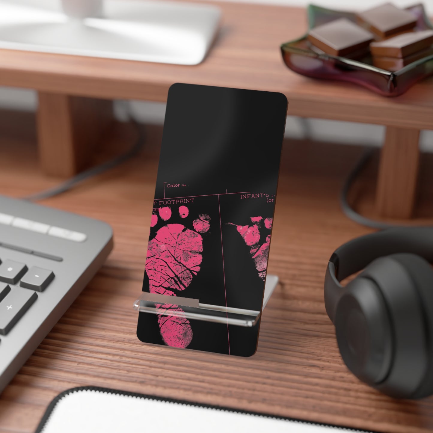 Phone Stand – Mom’s Little Pink Footprints