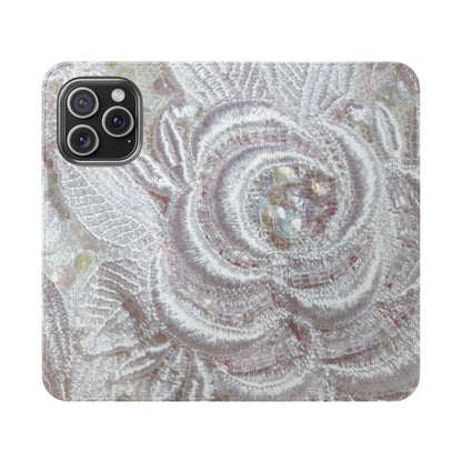 Flip Case – Lace Veil