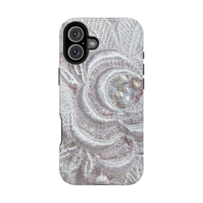 Wireless-Charging Compatible Case – Lace Veil