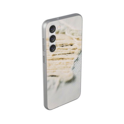 Flexi Case – Woven Warmth
