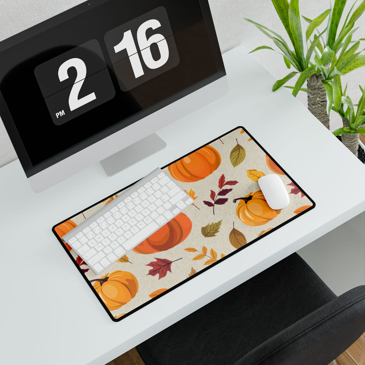 Oversized Desk Mat – Falling for Pumpkin