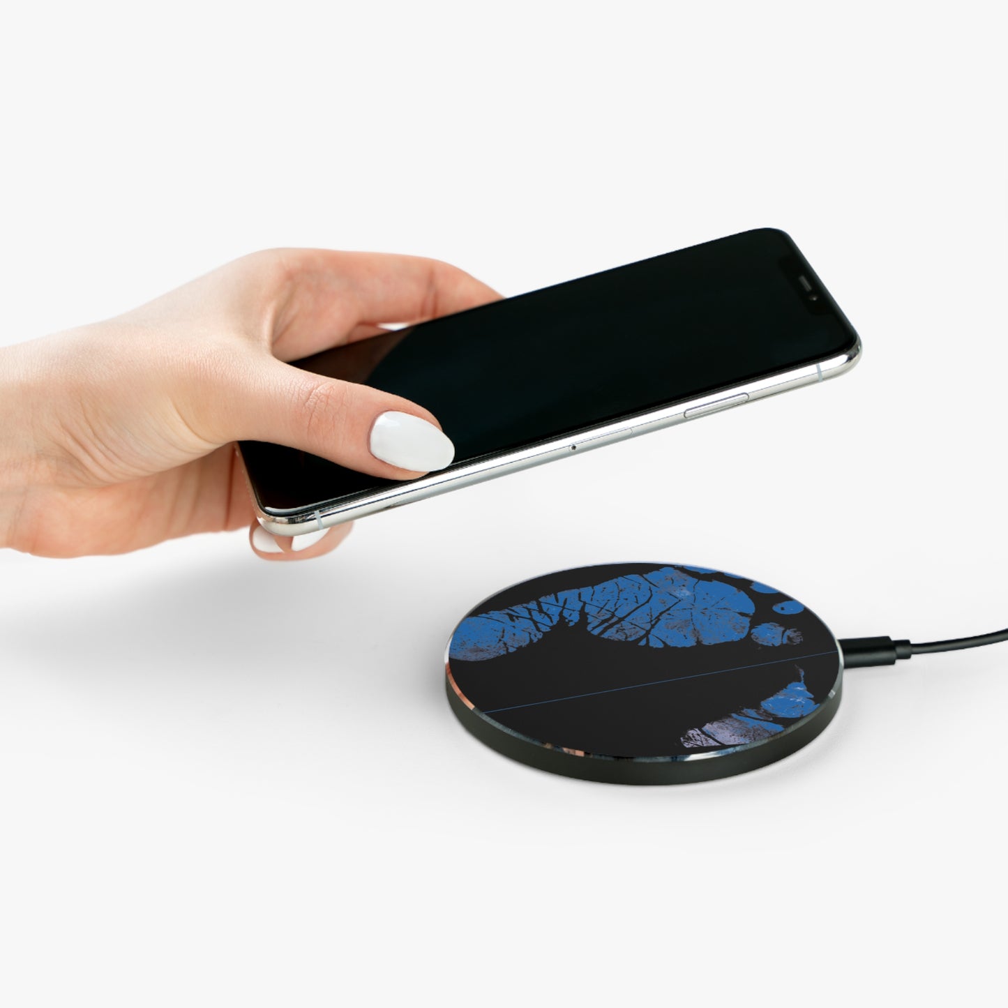 Wireless Charger – Mom’s Little Blue Footprints