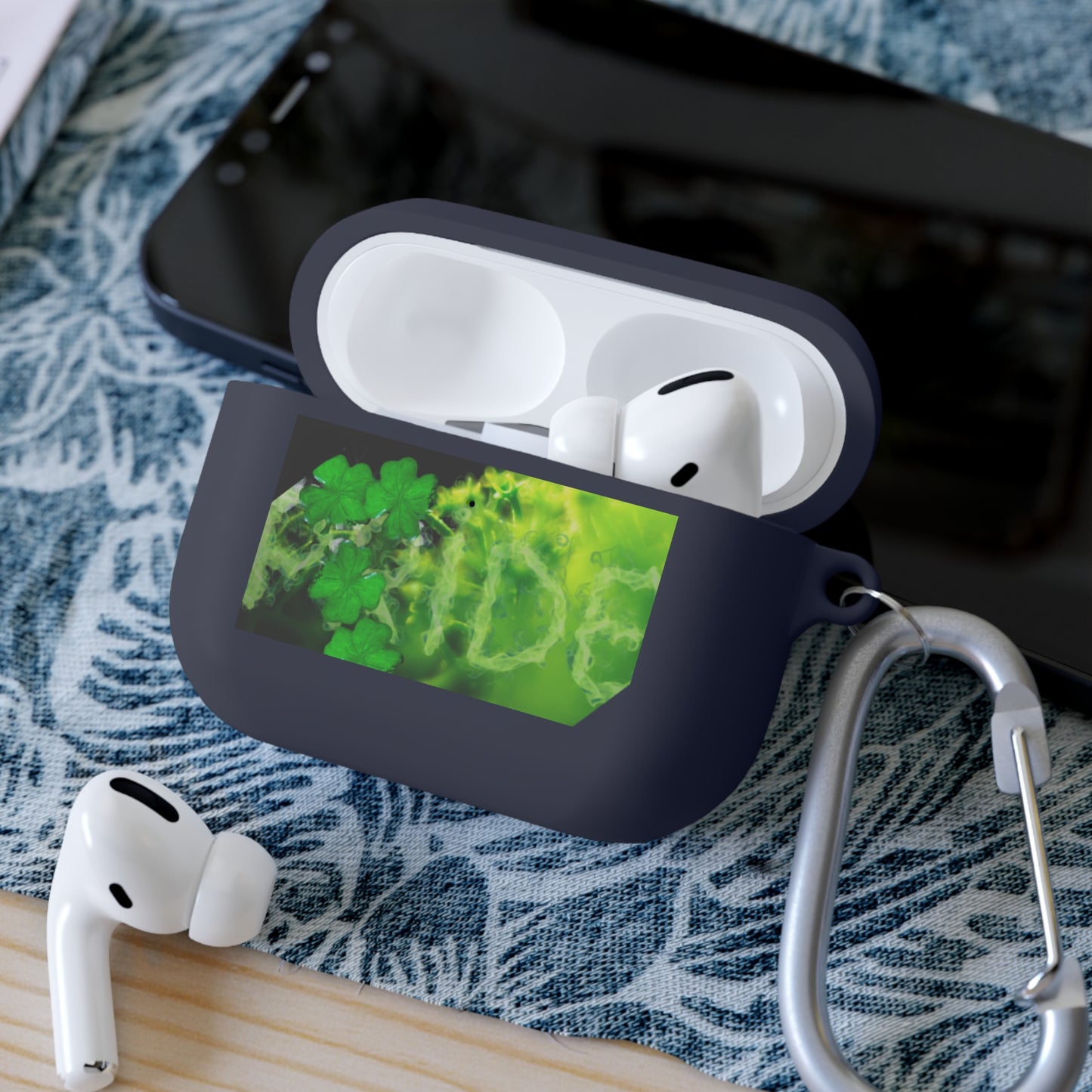 Wireless Earbud Case Cover – Lucky Clover Smoke