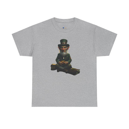 Graphic T-Shirt – Vintage St. Patrick’s Day Style with Leprechaun Print