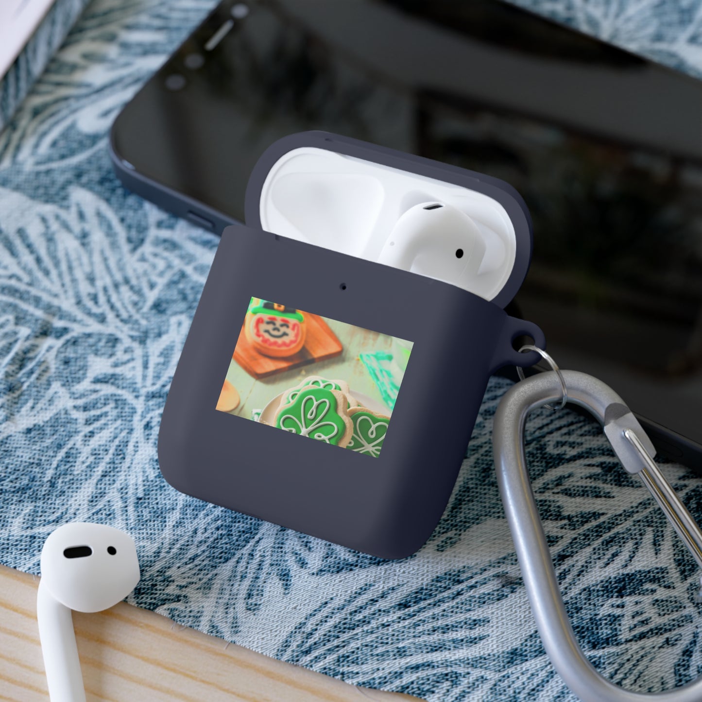 Wireless Earbud Case Cover – Shamrock Cookies