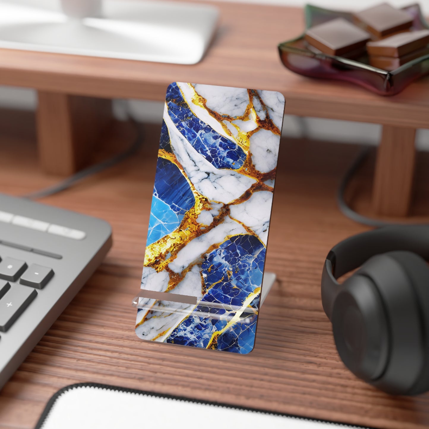 Phone Stand – Sapphire Veins