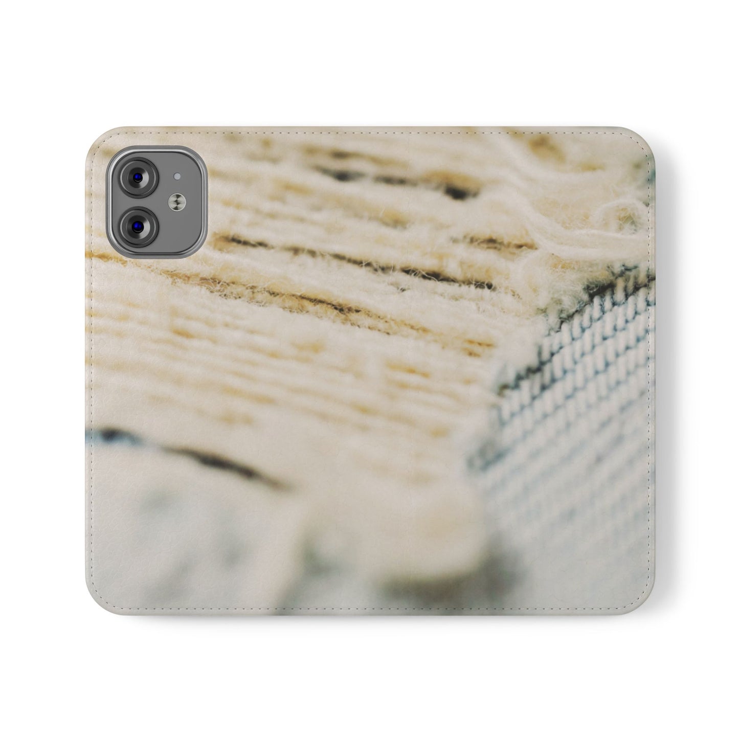 Flip Case – Woven Warmth