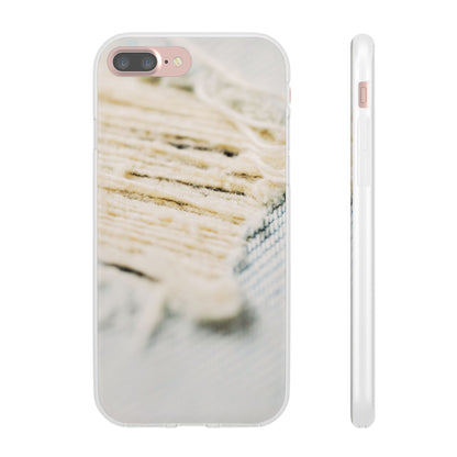 Flexi Case – Woven Warmth