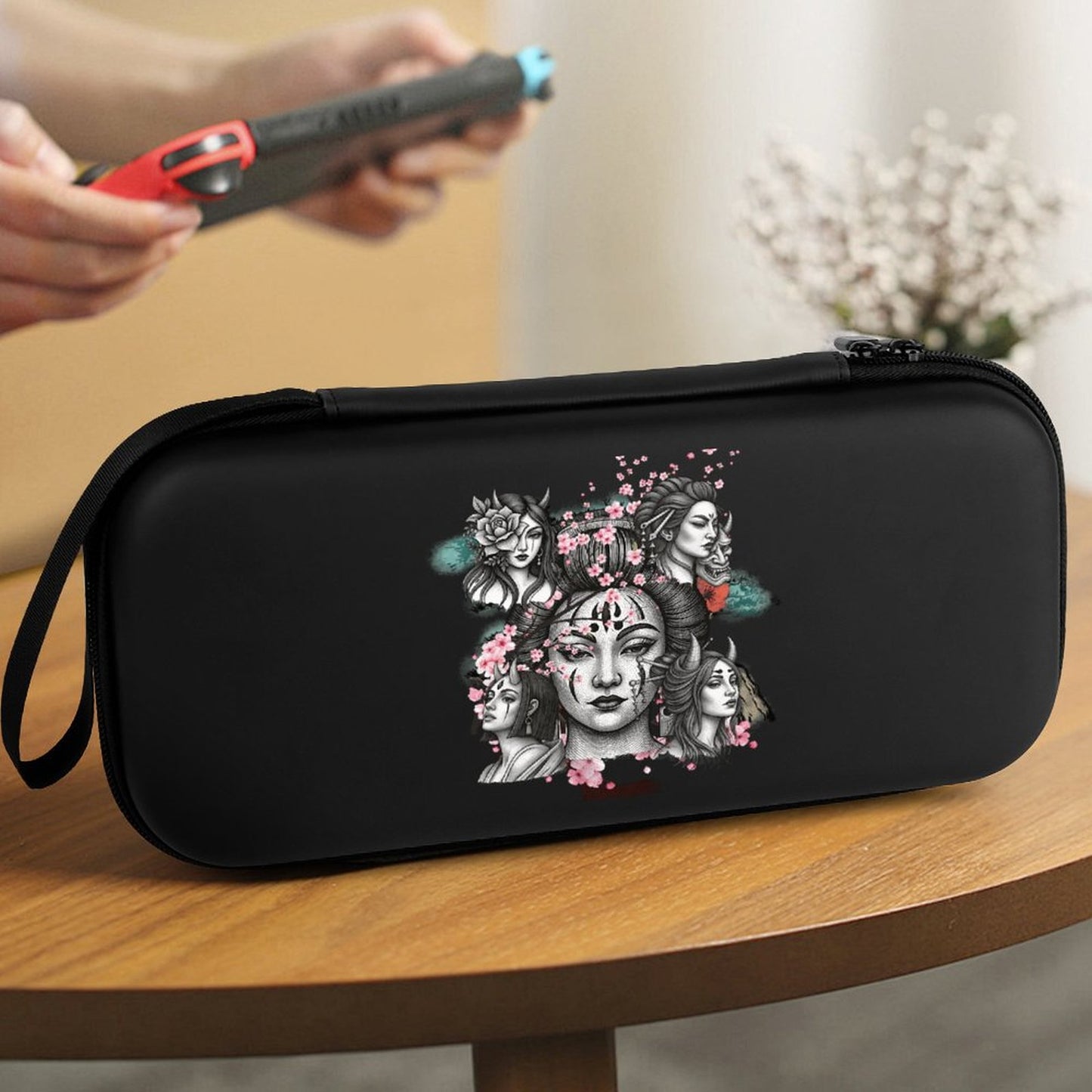 Travel Case – Blossom & Thorn
