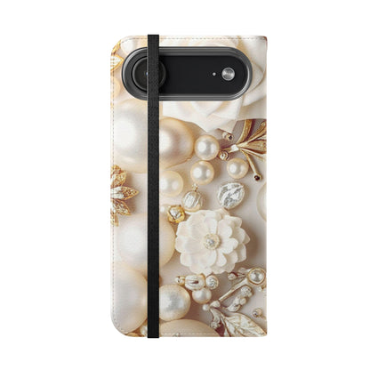 Flip Case – Ivory Opulence
