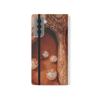 Flip Case – Bronze Vanity