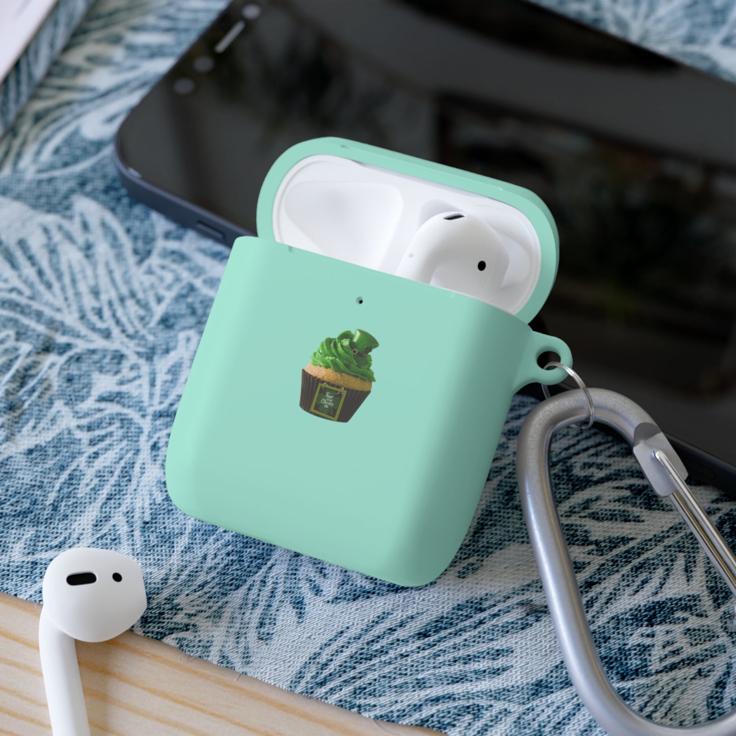 Wireless Earbud Case Cover – Lucky Clover Cupcake