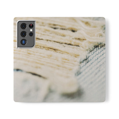 Flip Case – Woven Warmth