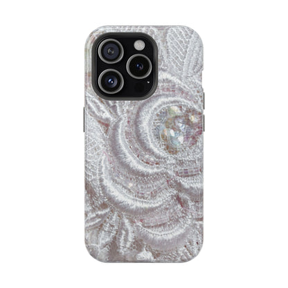 Wireless-Charging Compatible Case – Lace Veil