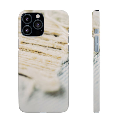 Snap Phone Case – Woven Warmth